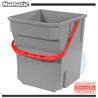 Cubo con asa rojo 28L